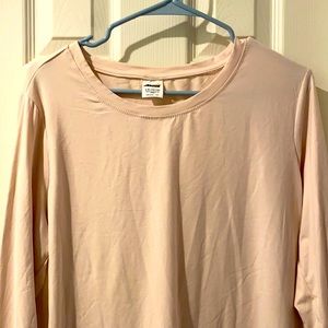Large Avis blush color athletic shirt, Large